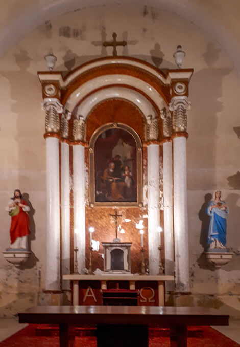 A római katolikus tempom oltára